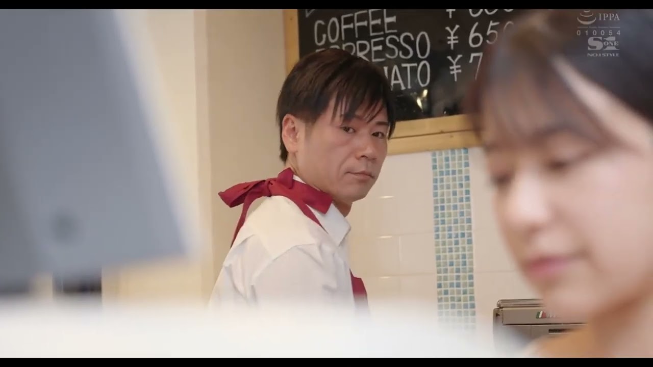 #川越仁子 SONE 350 错过了末班车，和性骚扰店长竟然住进一间房间      4