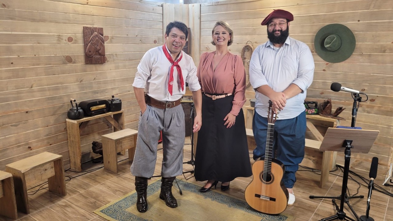 Caroliny Batista - Terapeuta e Victor Colombo