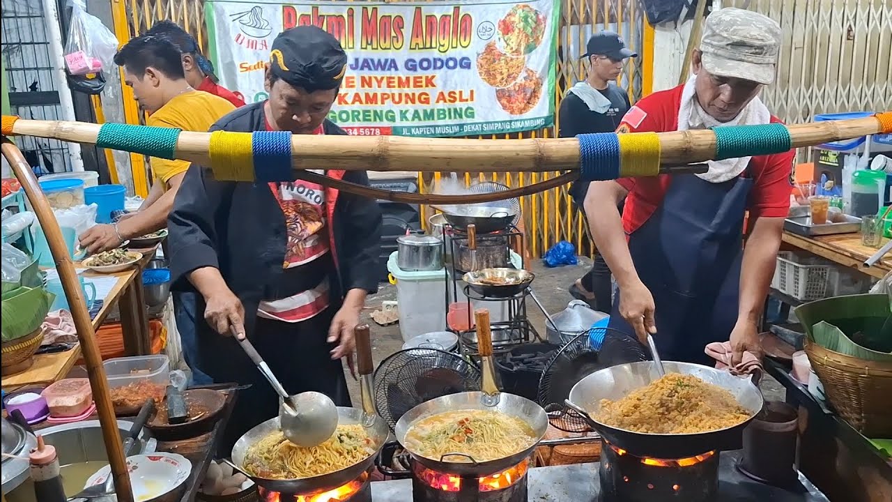 Yang Lagi Viral | Bakmi Mas Anglo | Semua Makanannya Disukai Pelanggannya. Rasanya Sodap Coy 👍👍👍