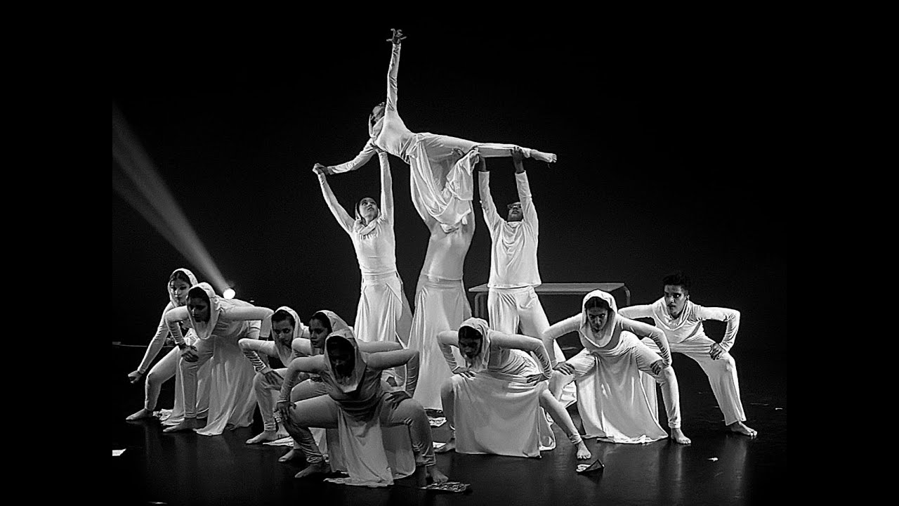 Mitra in  @Dubai_Scholars  senior batch in BSME dance competition winning 2nd place!