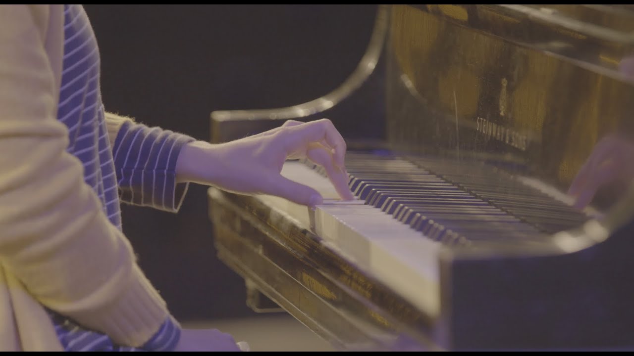 Mirrors - Julie Herndon | Simone Keller, piano