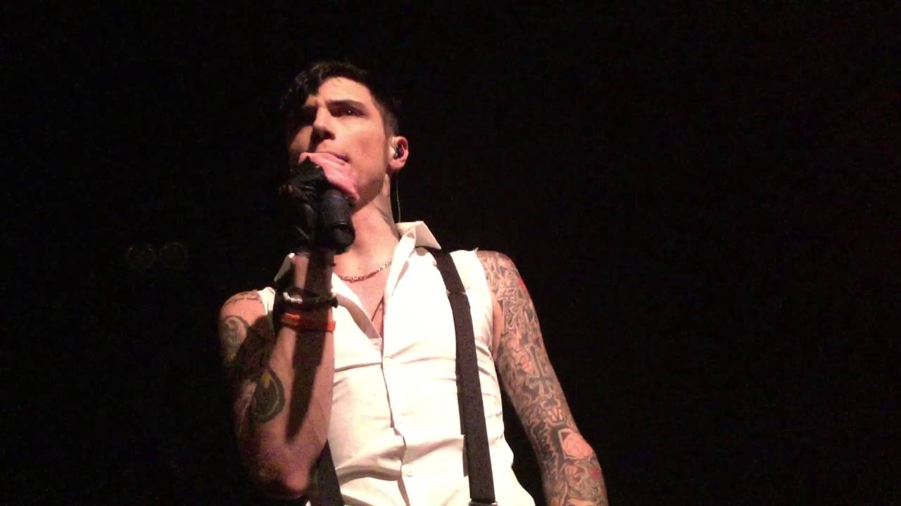 Andy Black Talking To Fans