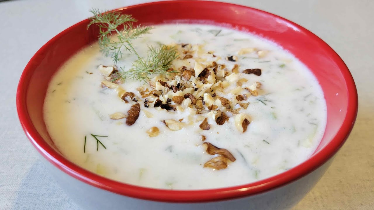 Tarator | Bulgarian Cold Cucumber Soup