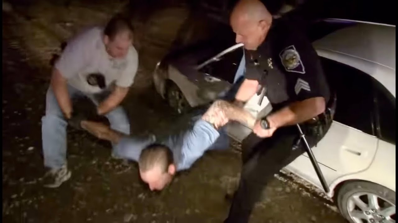 Cops Tv show Nye county Nevada. Police chase. (2011).