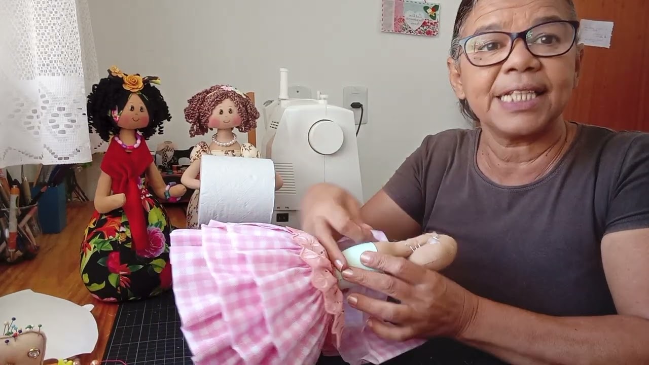 Boneca BAIANA Peso de Porta. Projeto 1 molde faço 4 bonecas