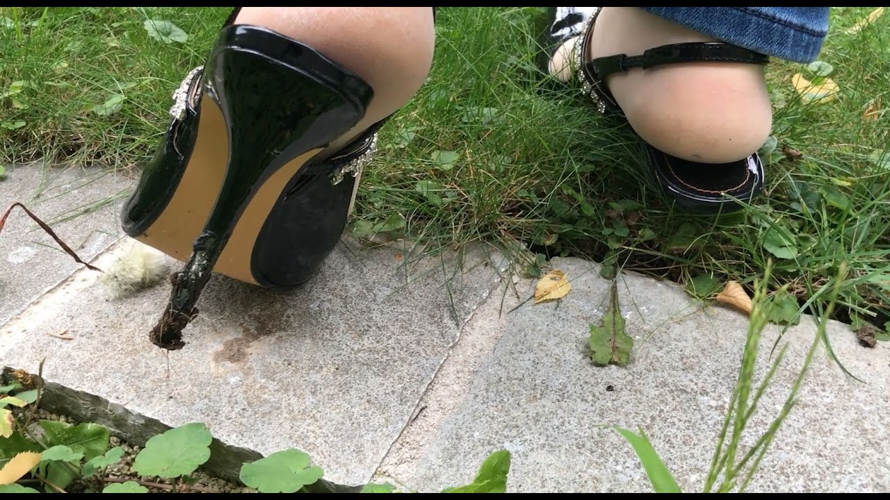 Presenting stiletto slingbacks in the garden - practicing to get used to the very high heels – pt 3