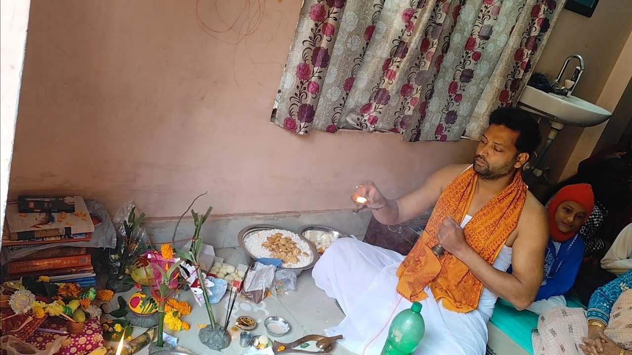 সরস্বতী পূজায় আমরা সবাই। 