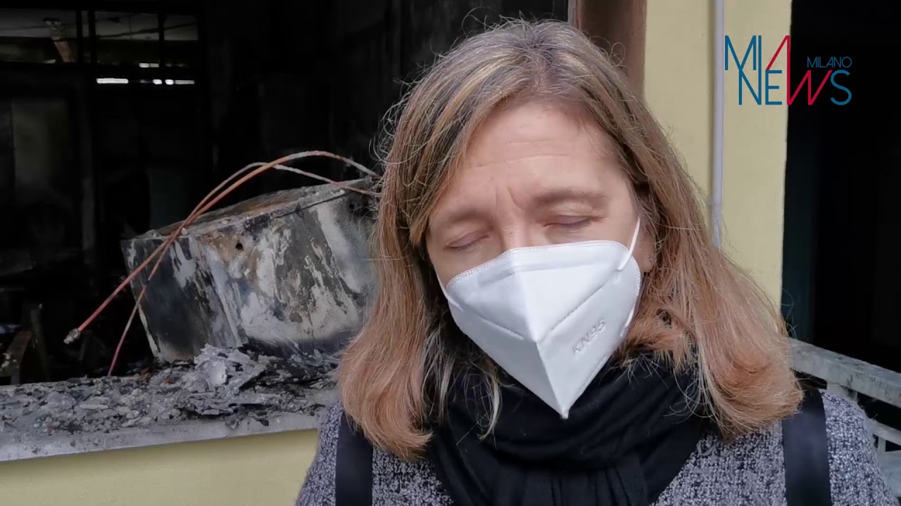 VIA PISACANE, INCENDIO IN UNA SCUOLA: 5 ORE INTERVENTO VVF