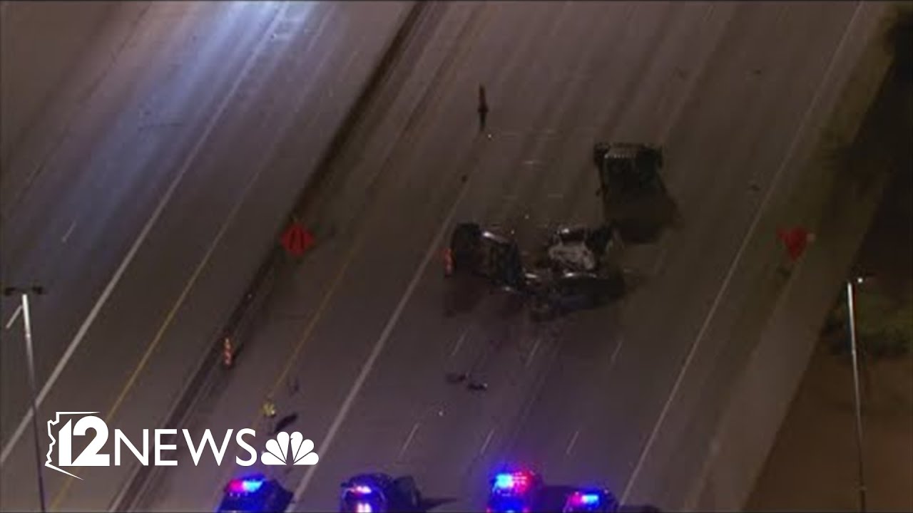 Crash closes southbound Loop 101 at Chandler Boulevard