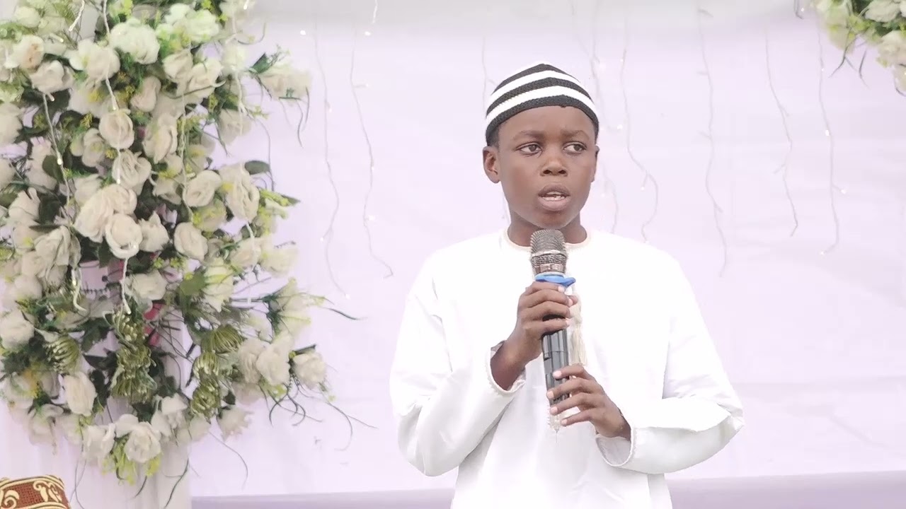 MAHAFALI YA MADRASAT NOOR KISHIRI 10
