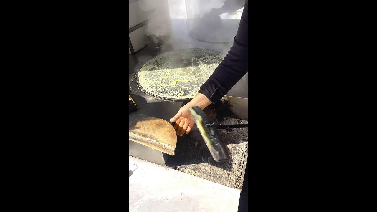 LIVE🔴Giant Chinese Pancake! Huge Batter Spread on Hot Griddle live