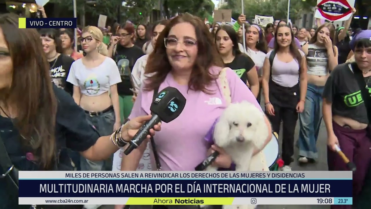 Móvil en vivo: nueva marcha por el Día de la Mujer en Córdoba (I)