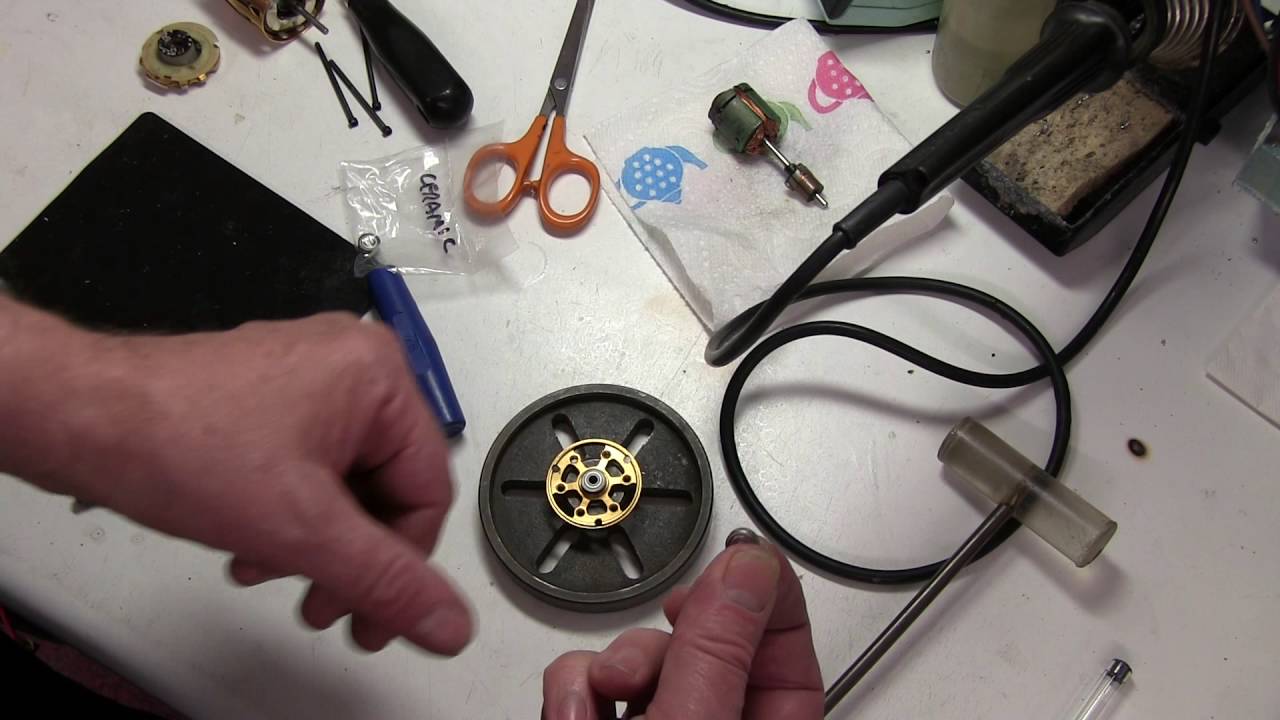 Ceramic bearings for brushless motors