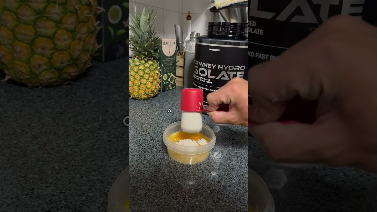 &ldquo;Brownie proteico y sin az&uacute;car&rdquo;