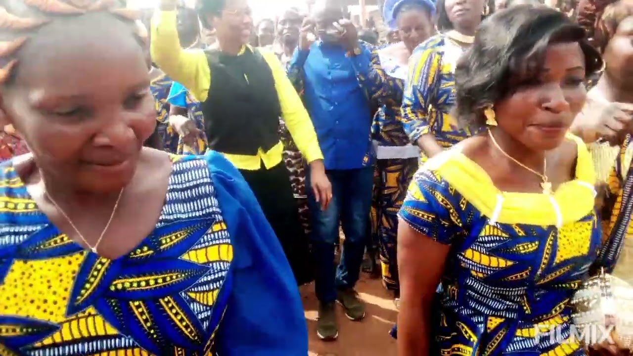 SORTIE DES FEMMES DYNAMIQUES DU MARCHÉ D'ASSANGBADJI