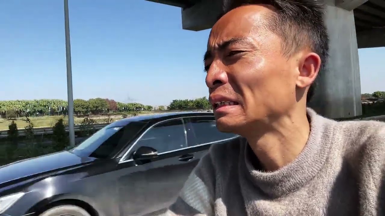 骑行到达横栏镇没地方住，只能露营花木场，饿了就吃面包根本不慌