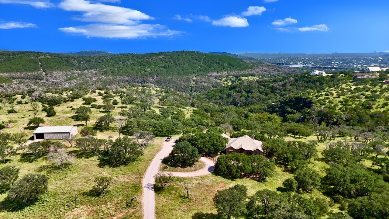 Acreage Property, Custom Home and Large Shop For Sale!