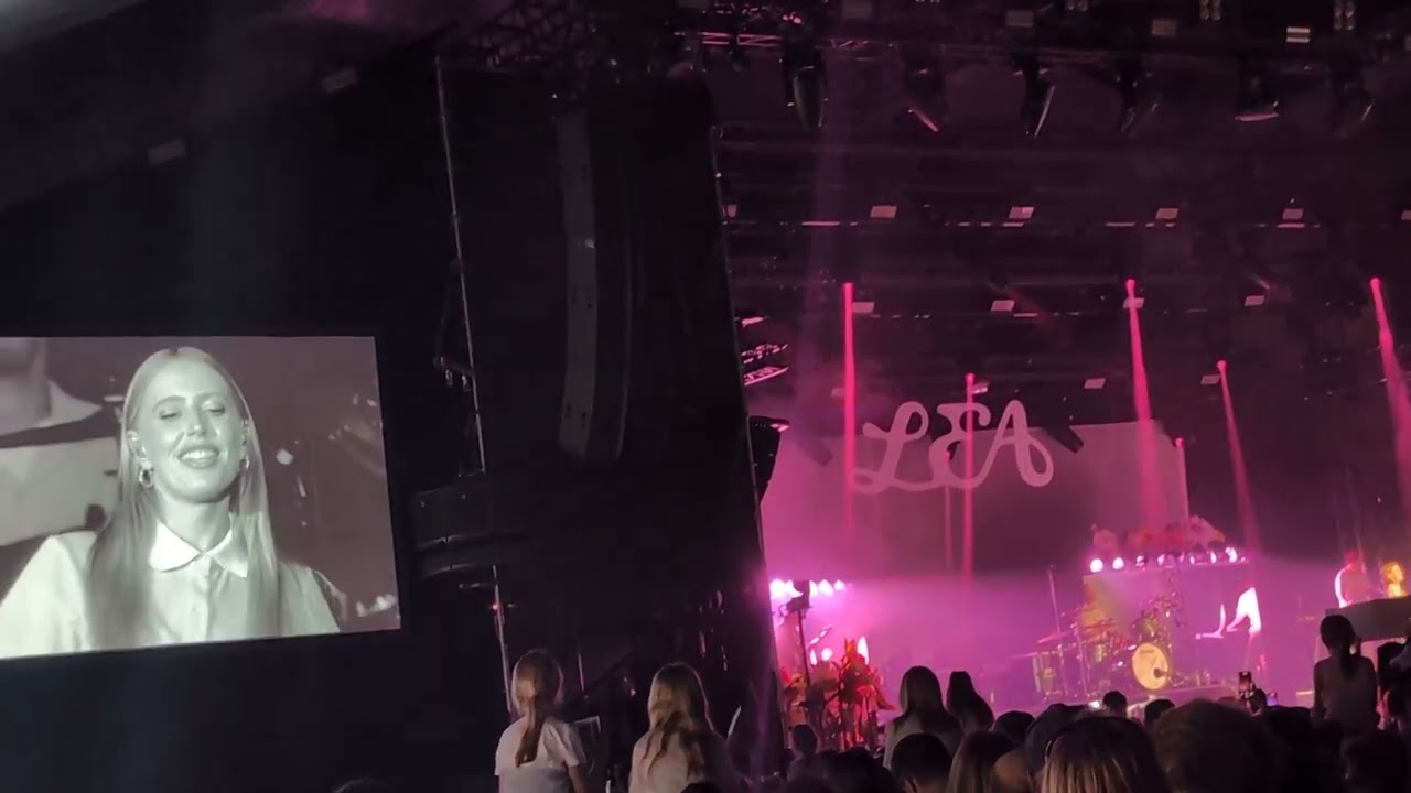 LEA - 1000 mal & 3 uhr Nachts Live