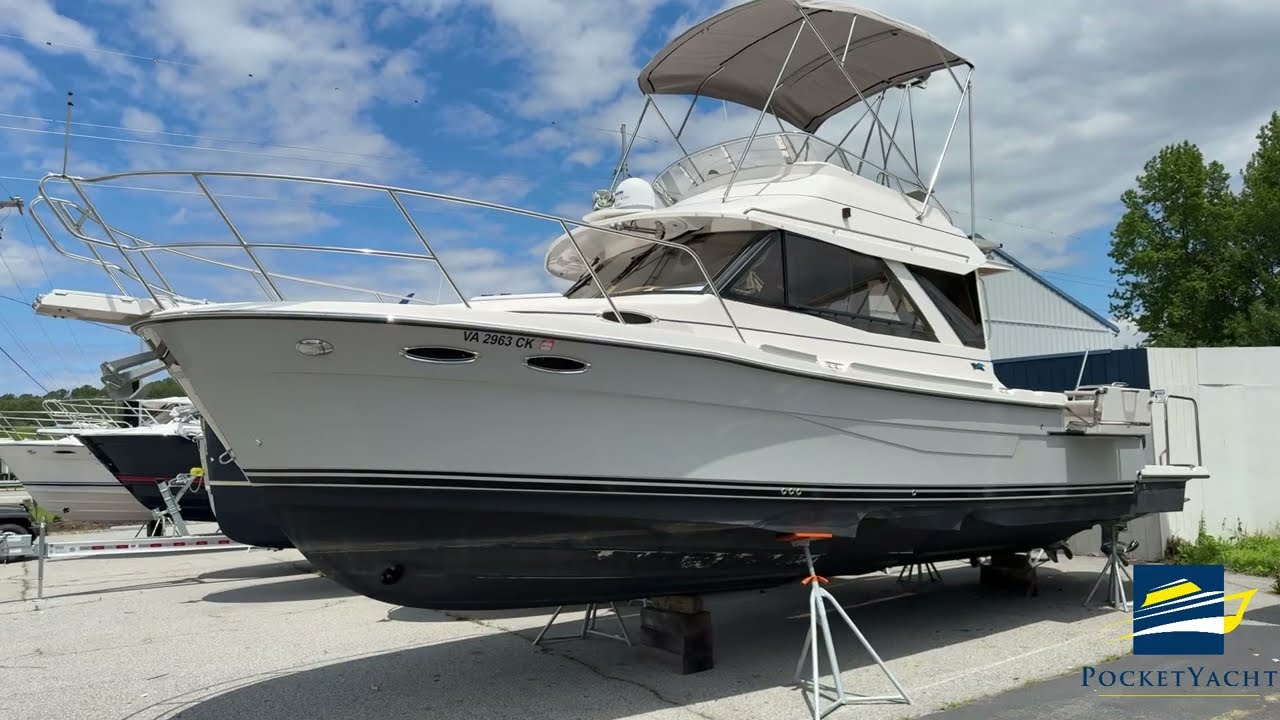 2023 Cutwater C-32 CB Walk-through | PocketYachtco.com