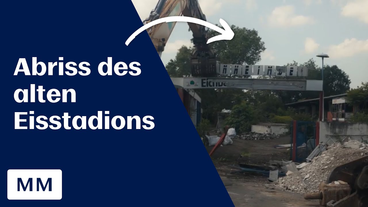 Abriss des alten Eisstadions in Mannheim