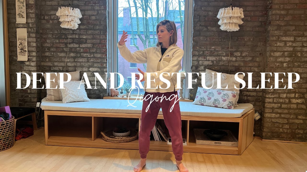 7-minute Bedtime Qigong | Deep and Restful Sleep