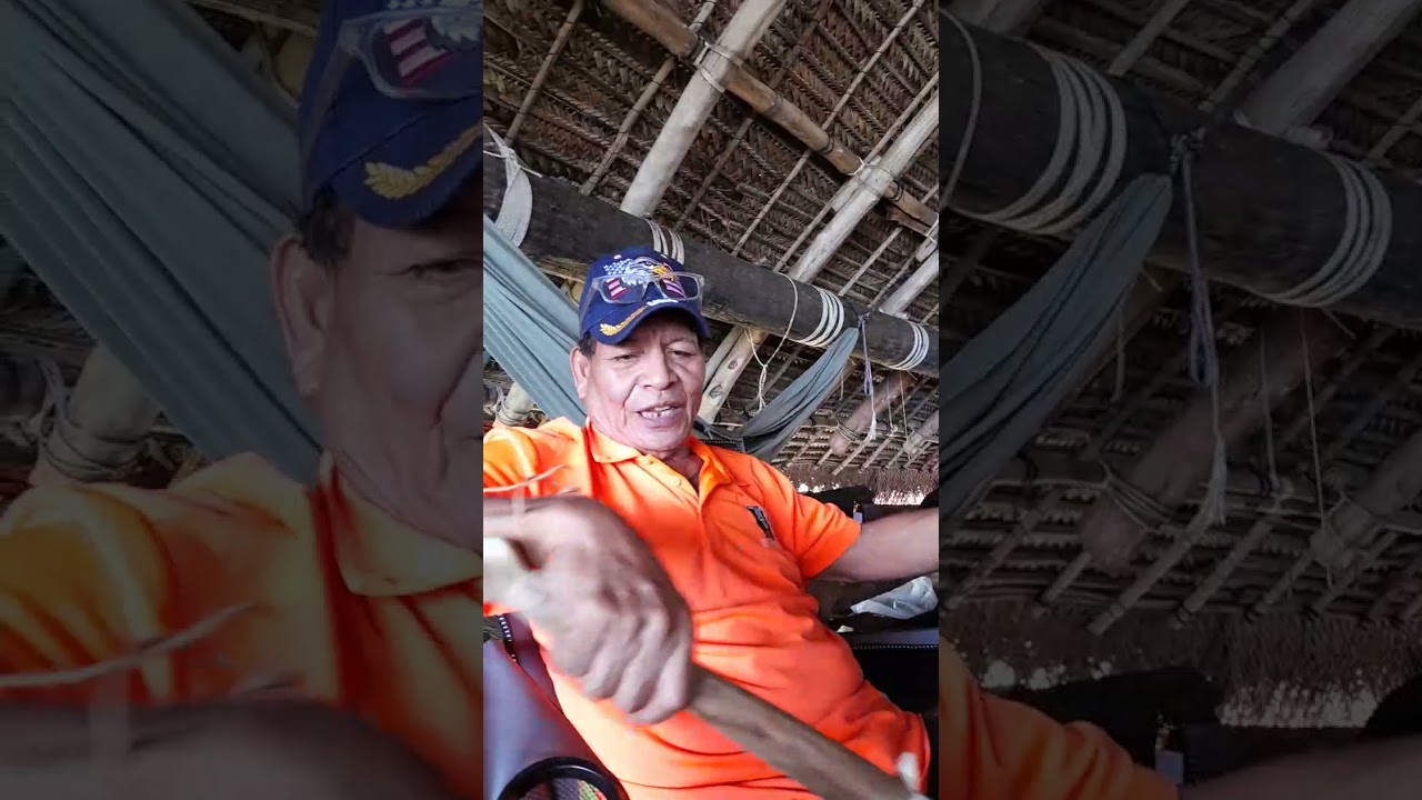 Micronesian Tribal Weapon carved by Antonio Piailug of Satawal