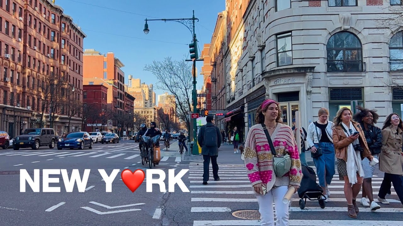 [4K]🇺🇸NYC Walk🗽Lively Spring Vibes on Upper West Side, New York City🌷Beautiful Evening Walk,Mar 2025