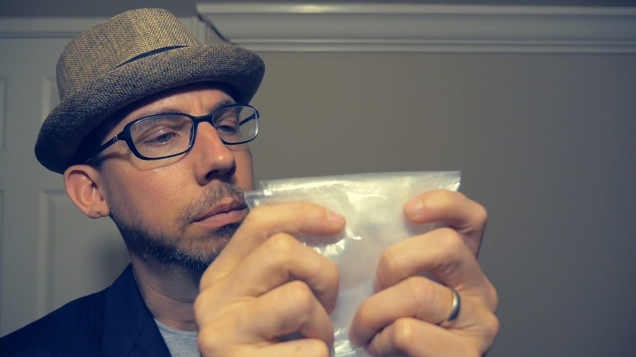 The Joy of ASMR #3 - All About Crinkles [ Binaural / Ear to Ear ]