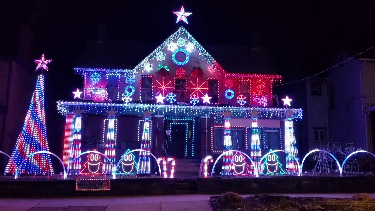 2018 The Greatest Show Leechburg Lights