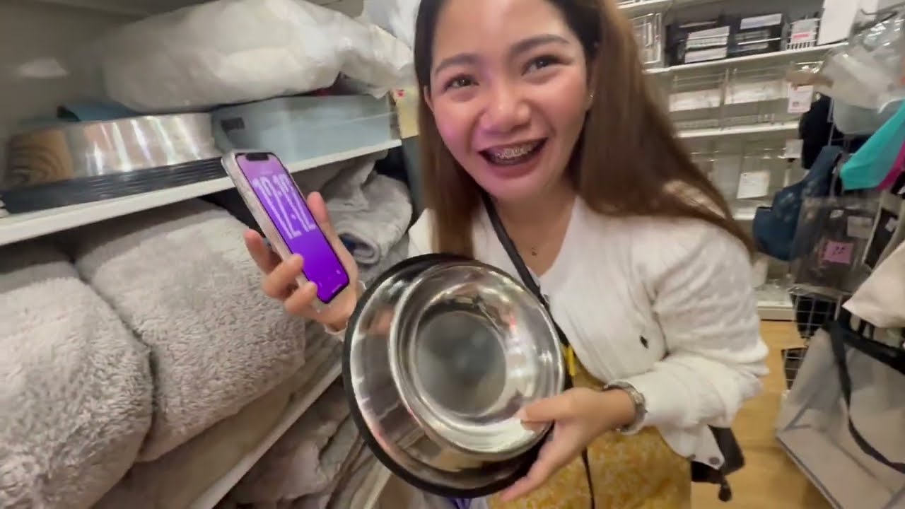 Daily Vlog 11: Errands | Lots of Food involved 😋📄🛍️