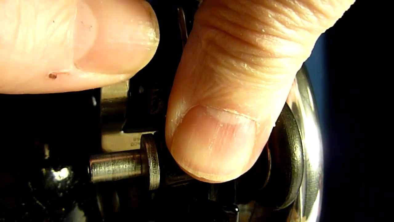 How to fix Bobbin Winder on your Vintage Singer Sewing Machine