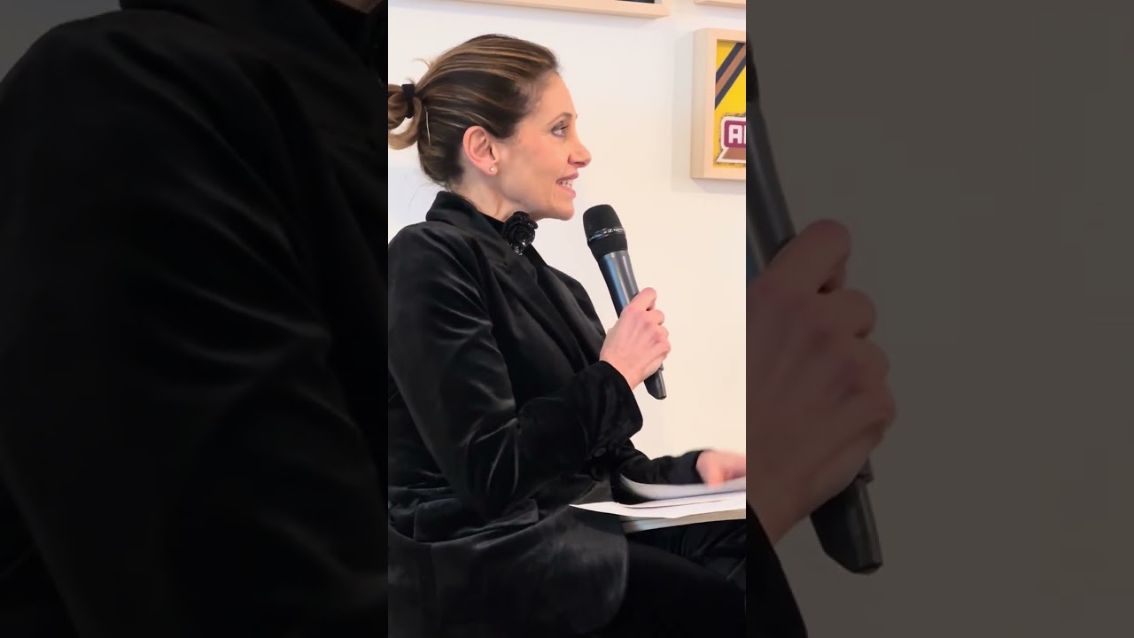 Michaela Marcaccio intervista Rossana Vaudo, autrice del romanzo “Il secondo principio”.