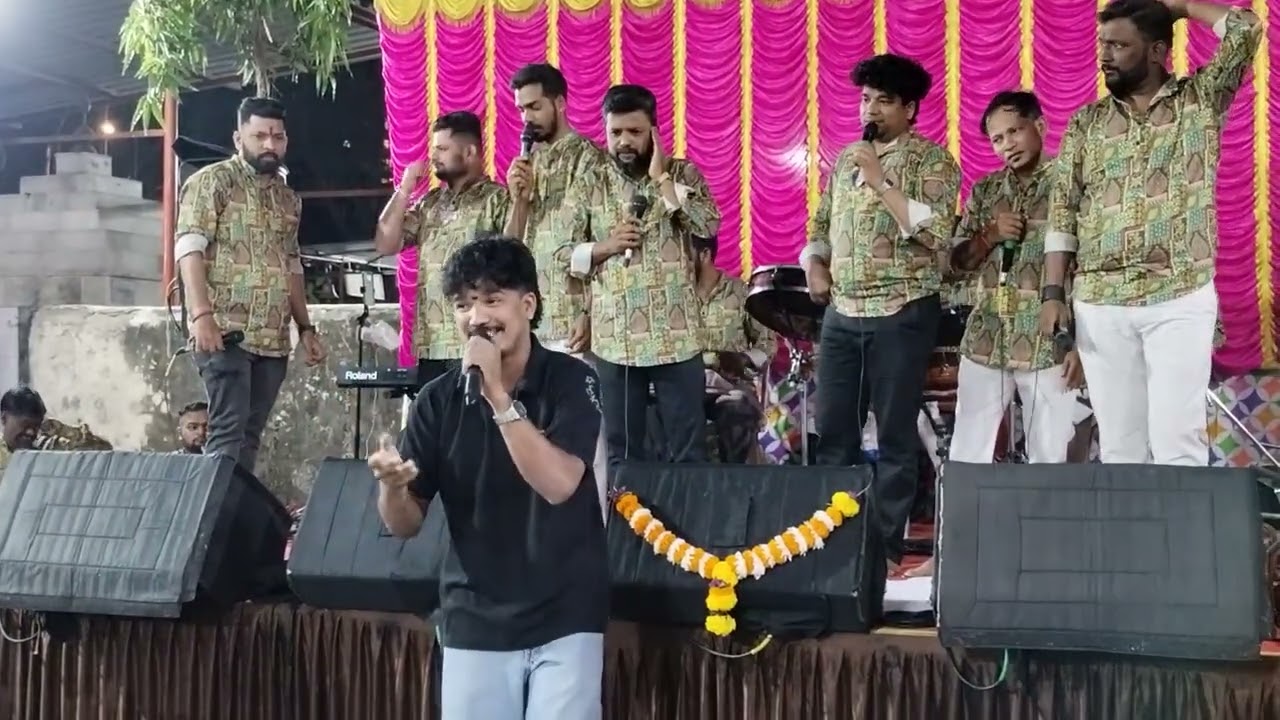 कशी बाई हलत डुलत साई पालखी चालती... चेतन बुवा....