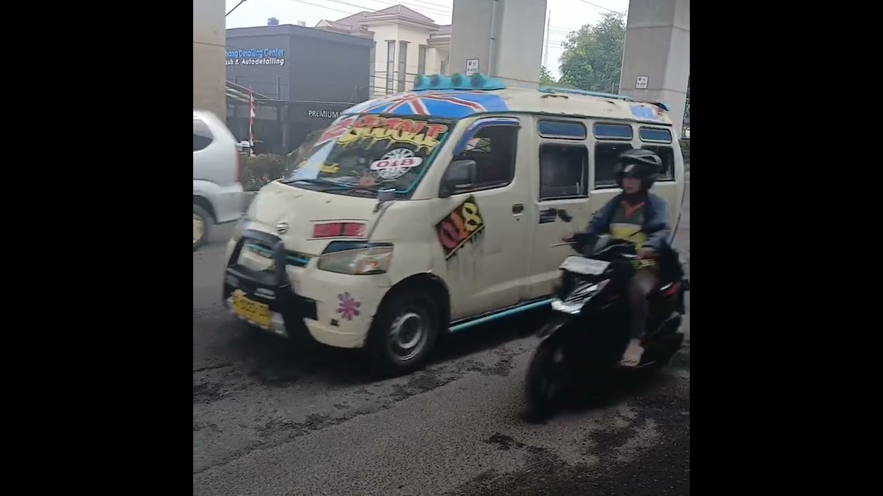 Jalan-jalan ke Ilira Barat 1, Palembang dengan Traanportasi Umun