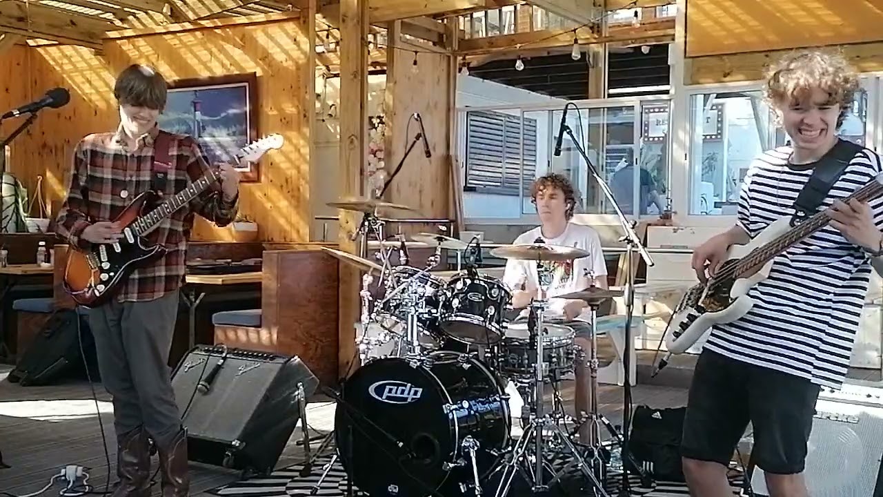 Stevie Ray Vaughan - Scuttle Buttin'/Say What? | Earth Blues Cover (Live at Brass Bell)