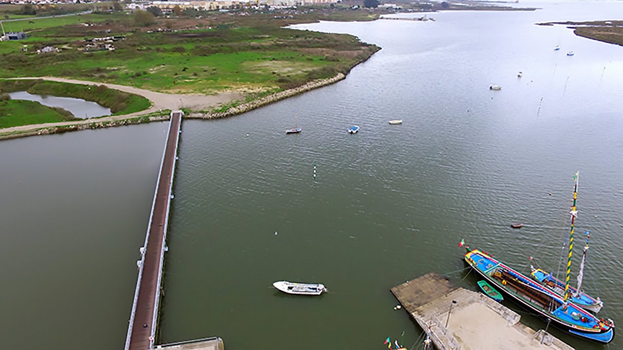 A Vila da Moita e o Tejo _ Portugal