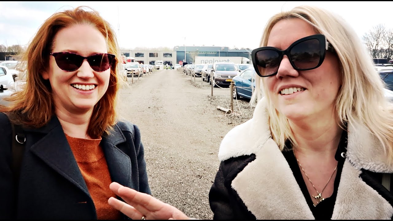 Spullen zoeken in de herrie! | VLOOIENMARKT ZWOLLE | SpullenSpullenSpullen Video #65