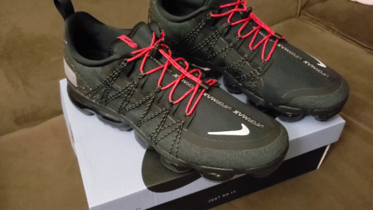 Unboxing and review of the Vapormax Run Utility