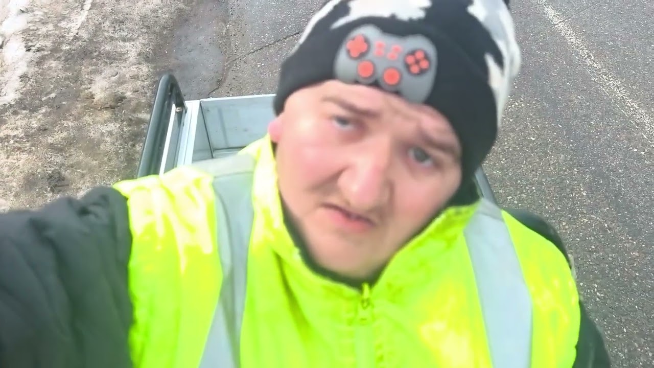 recunuasteti camionu din imagini 