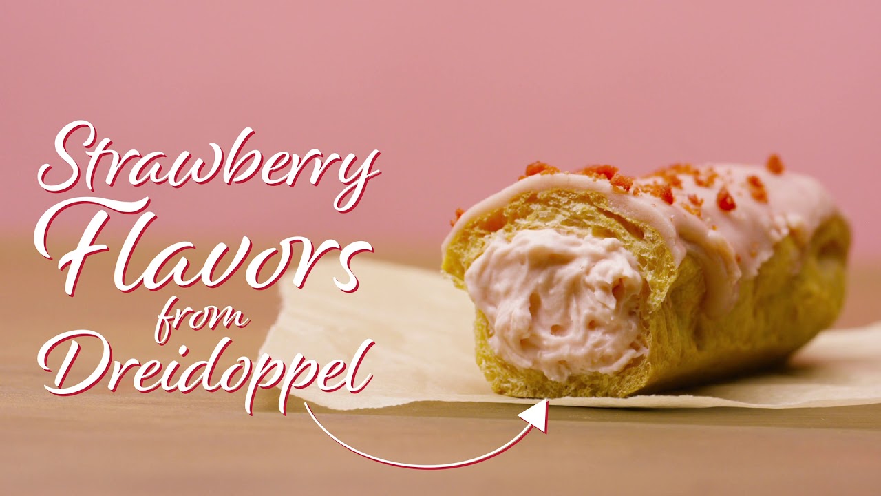 ifiGOURMET&rsquo;s Strawberries and Cream Eclair
