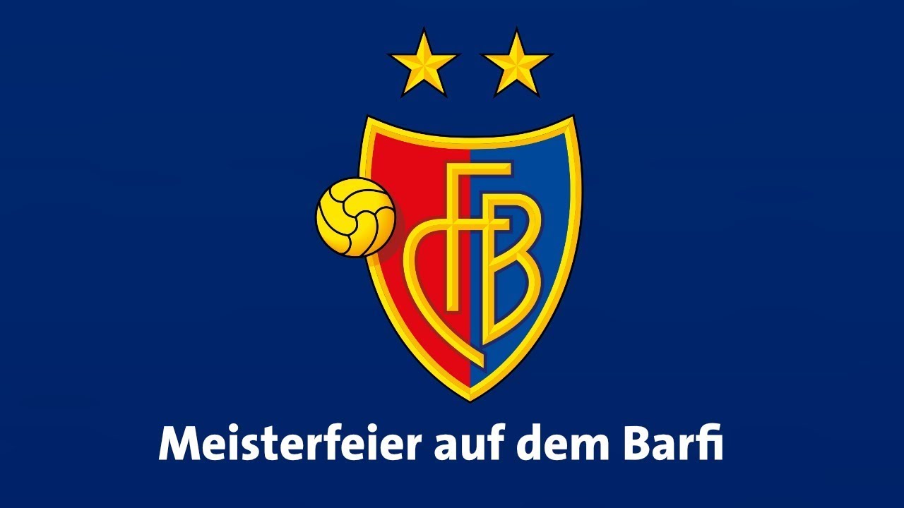 Die FCB-Meisterfeier mit dem Pokal auf dem Barfi