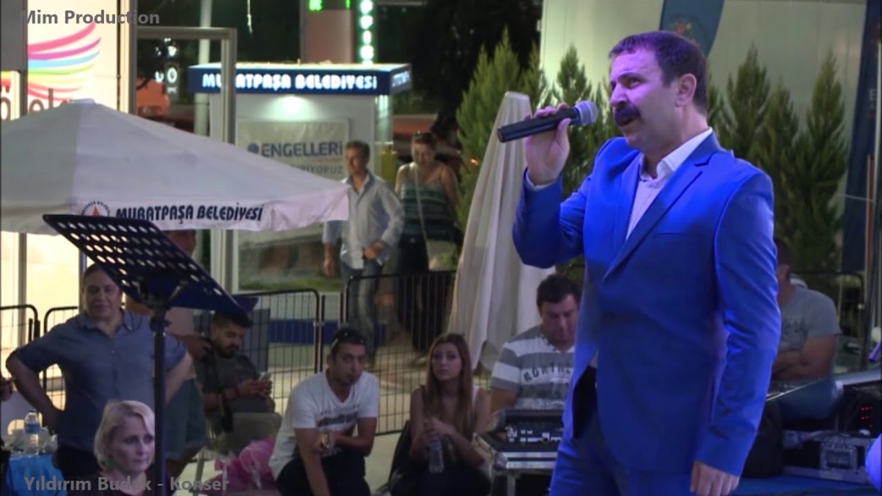 Yıldırım Budak - Kapının Önünde Önlük Dikiyi © 2019 Konser
