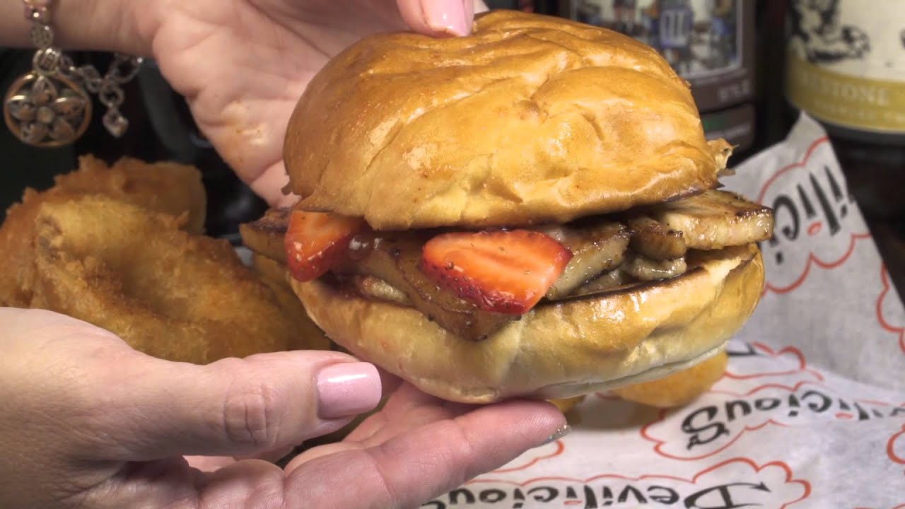 LDO visits Old Town Temecula including Devilicious Gastropub & Lukes on Front Street.