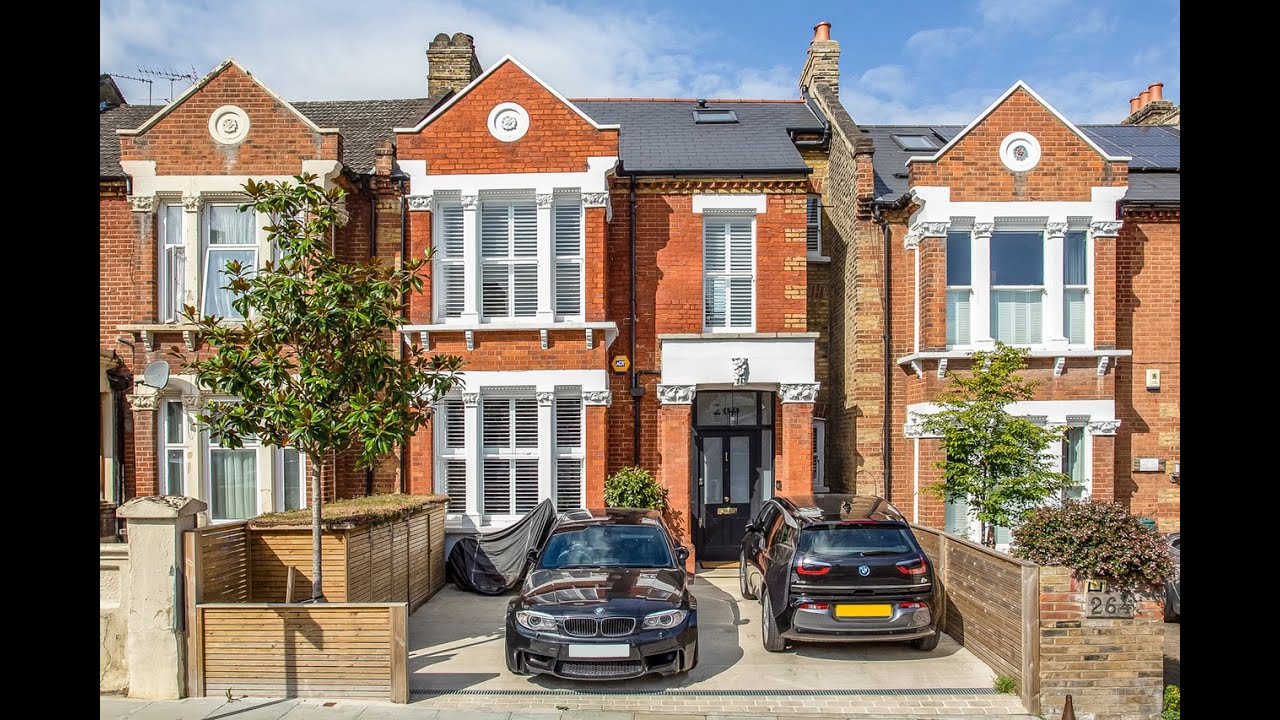 FOR SALE: GUIDE PRICE £1,575,000 -£1,600,000  Upland Road, Dulwich SE22 0DN