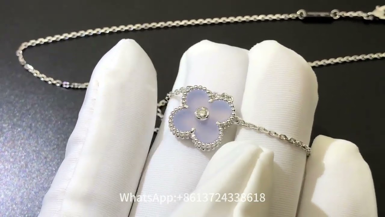 Holiday chalcedony pendant in 18k white gold