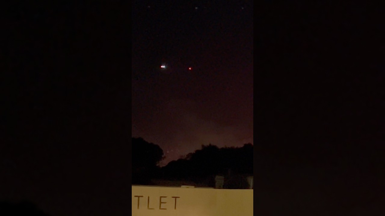 UFOs and Drones 01-01-2026 Midnight UAP#  Special Sydney Australia 🇦🇺