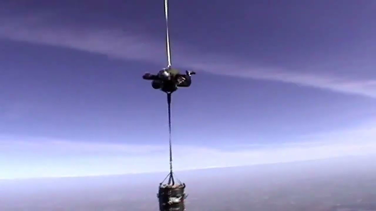 Military Freefall with a Bundle.