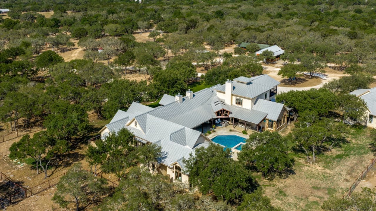 431 Ammann Rd - Home for Sale in Boerne, Texas (Unbranded)| The Boehm Team of KW Boerne