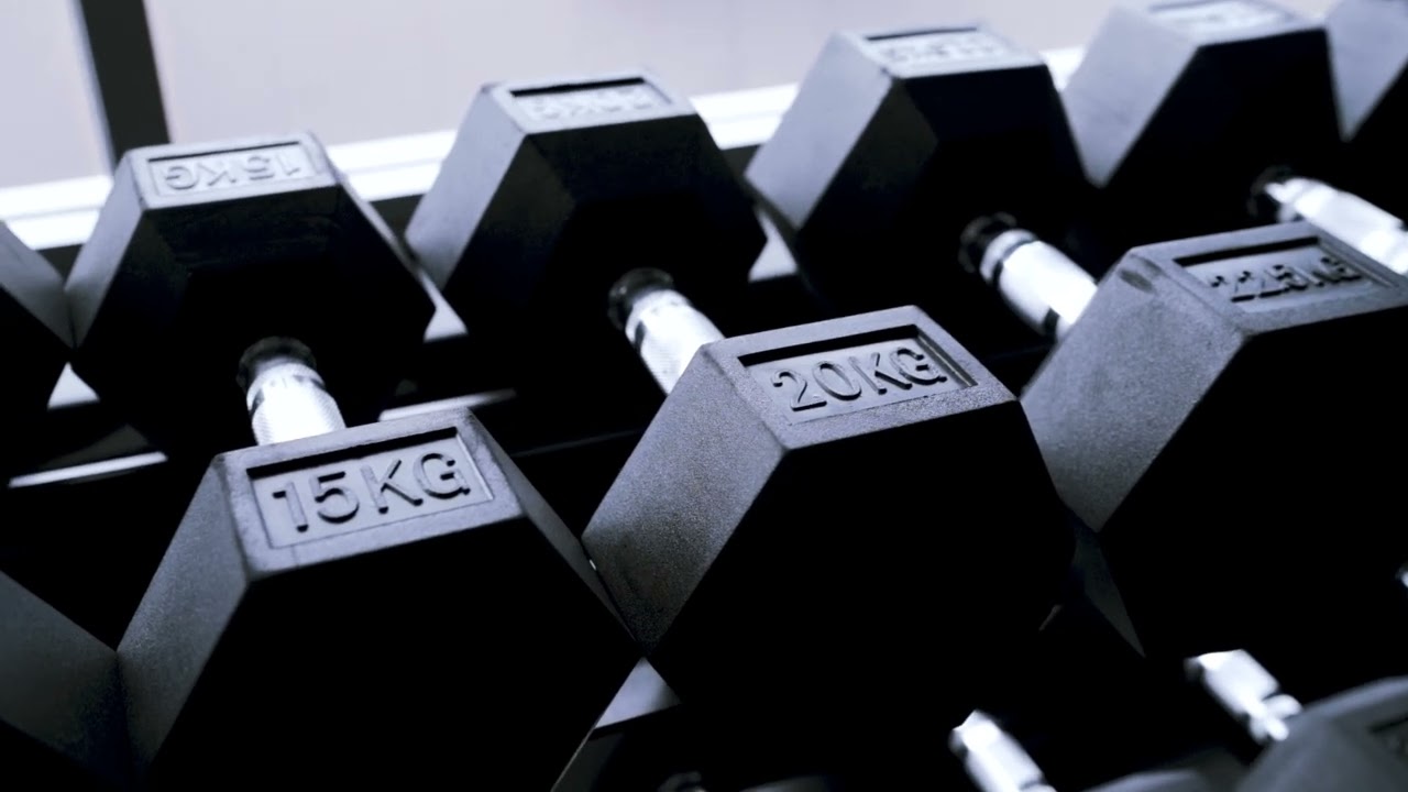 HUSTLE HUT HEALTH GYM