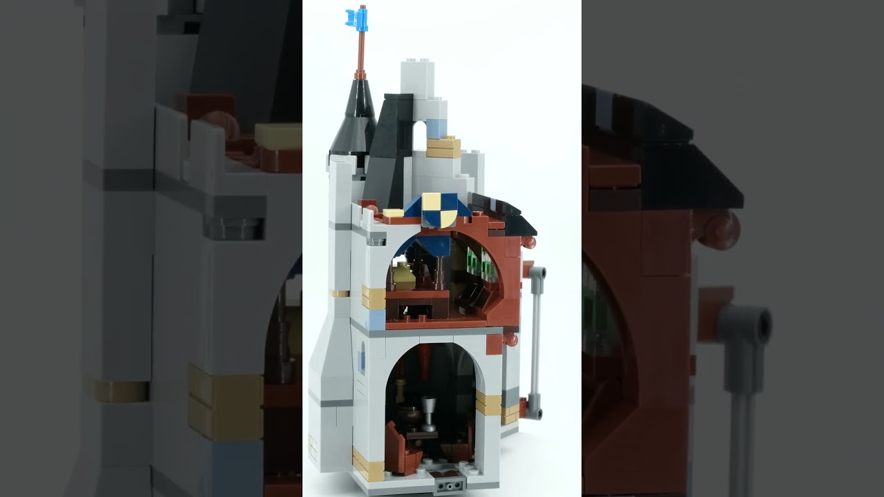 #BlueBrixx L&ouml;wenstein Castle SHORT REVIEW | Set 105428
